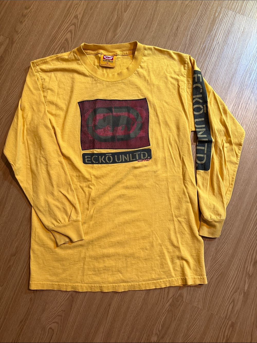 Ecko Unlimited Vintage Men’s Long-Sleeve Logo Tee